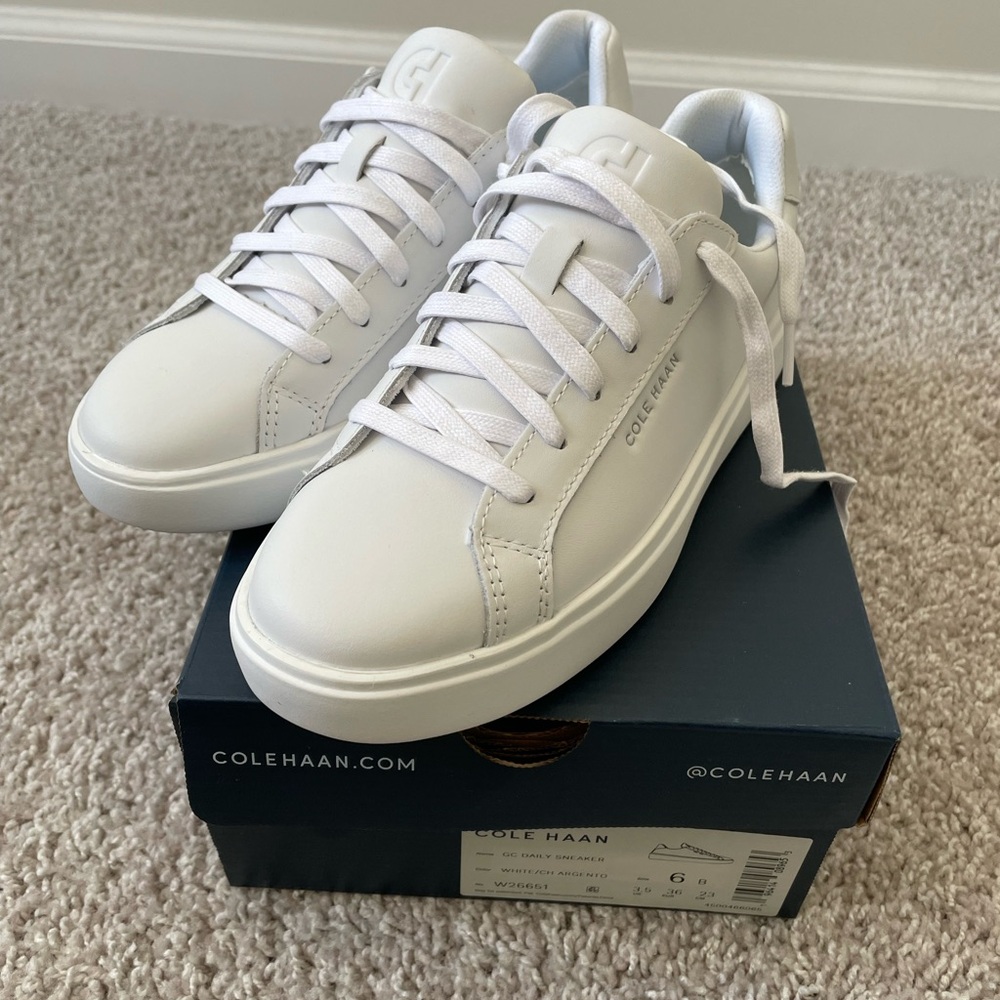 NEW Cole Haan Classic White Leather Sneakers